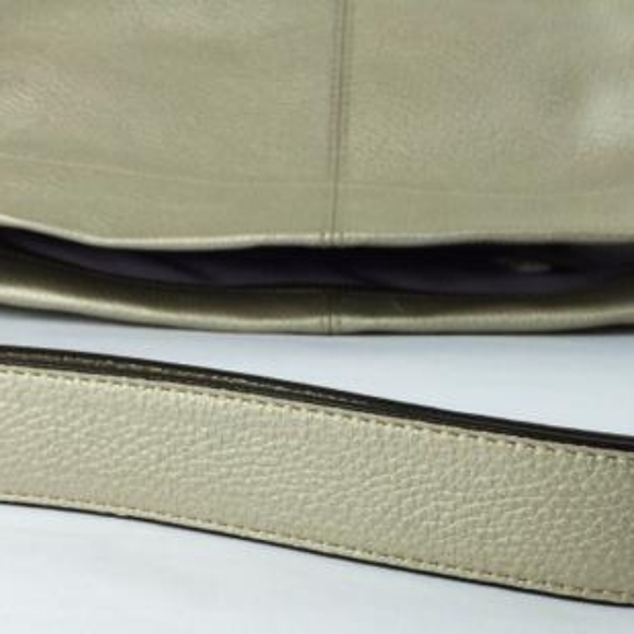 Authentic coach purse - Picture 5 of 10